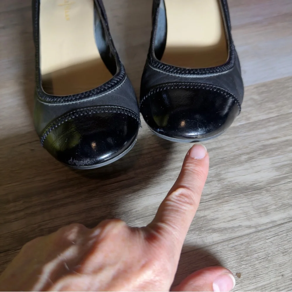 Cole Haan Air Tali Sloane Black Leather Patent Cap Toe Wedge D38134 size 7.5B